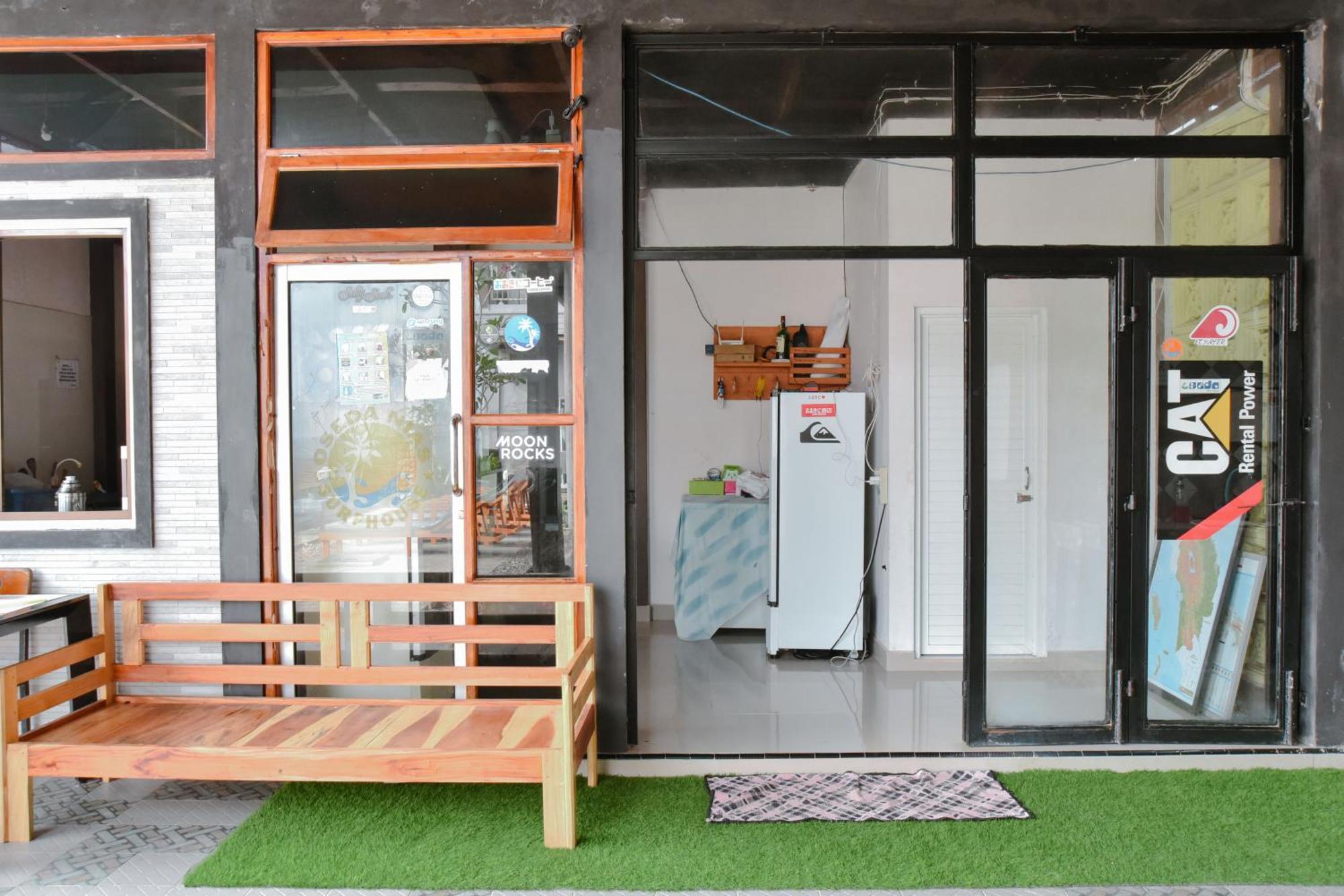 Oseda Nias Surf House Hilibotodane Exterior foto