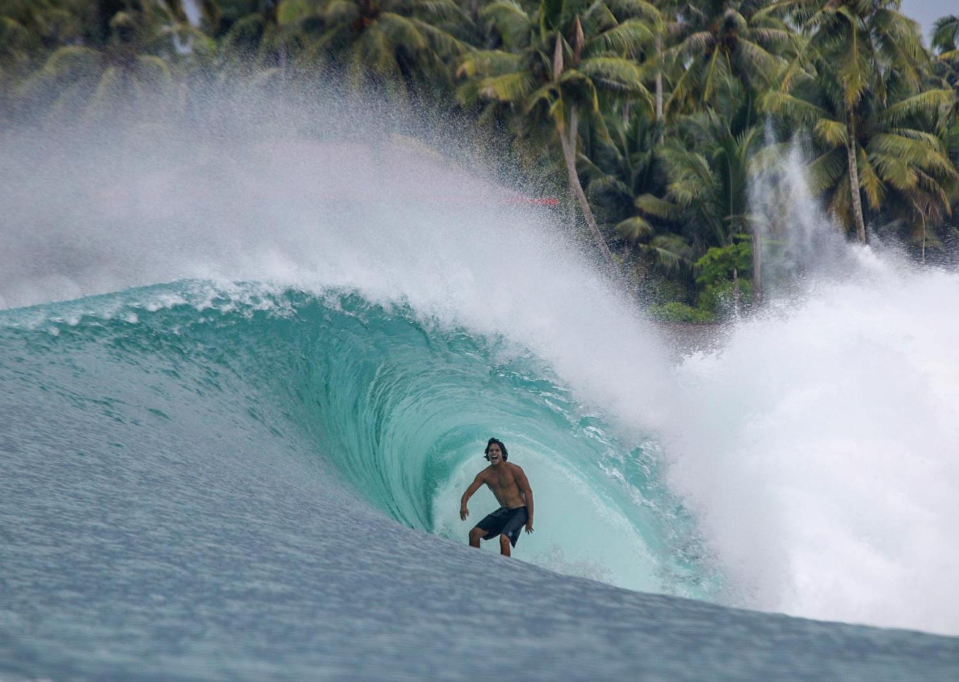 Oseda Nias Surf House Hilibotodane Exterior foto