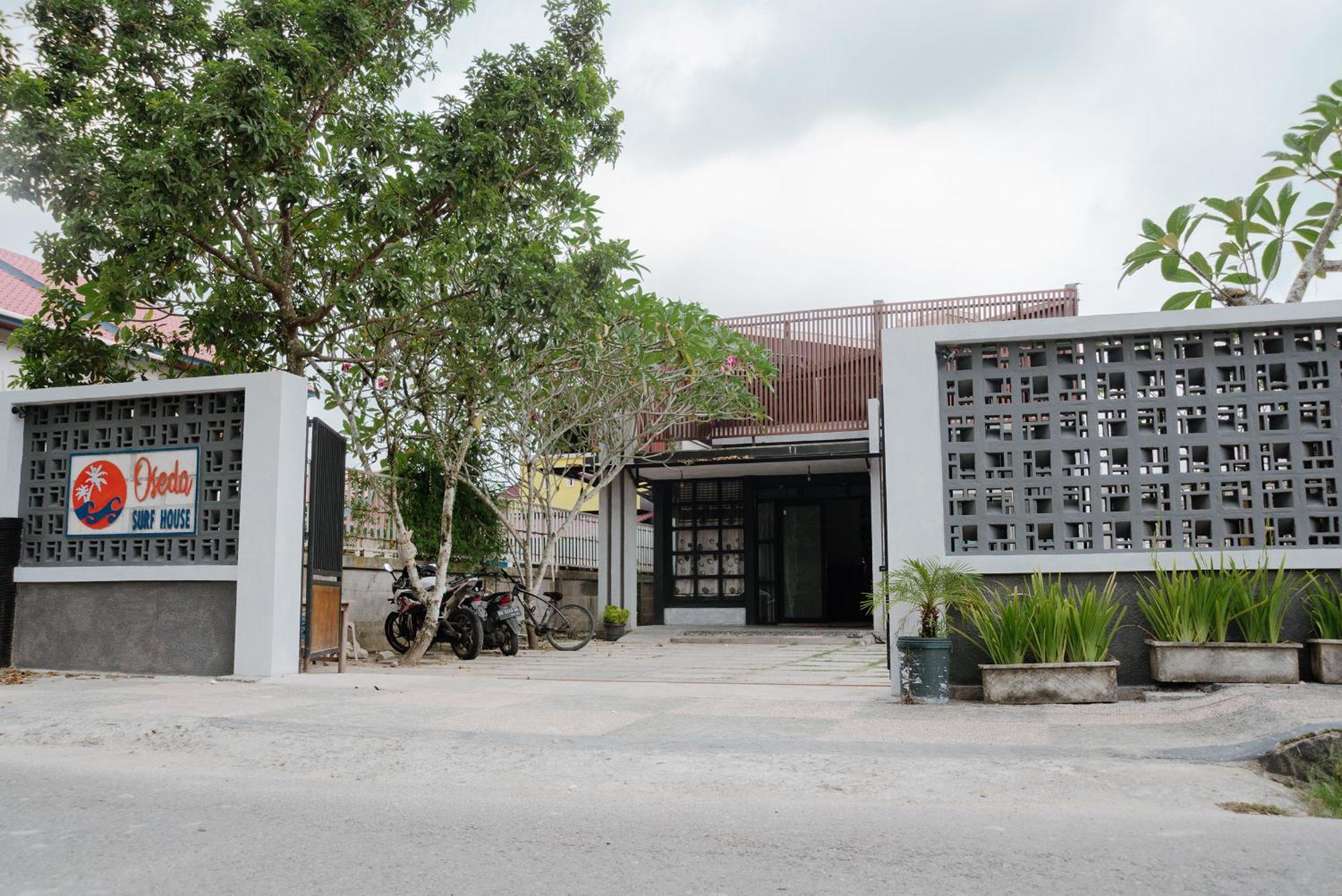 Oseda Nias Surf House Hilibotodane Exterior foto