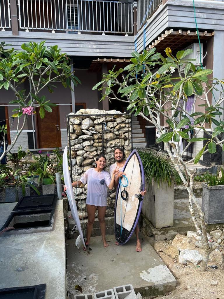 Oseda Nias Surf House Hilibotodane Exterior foto