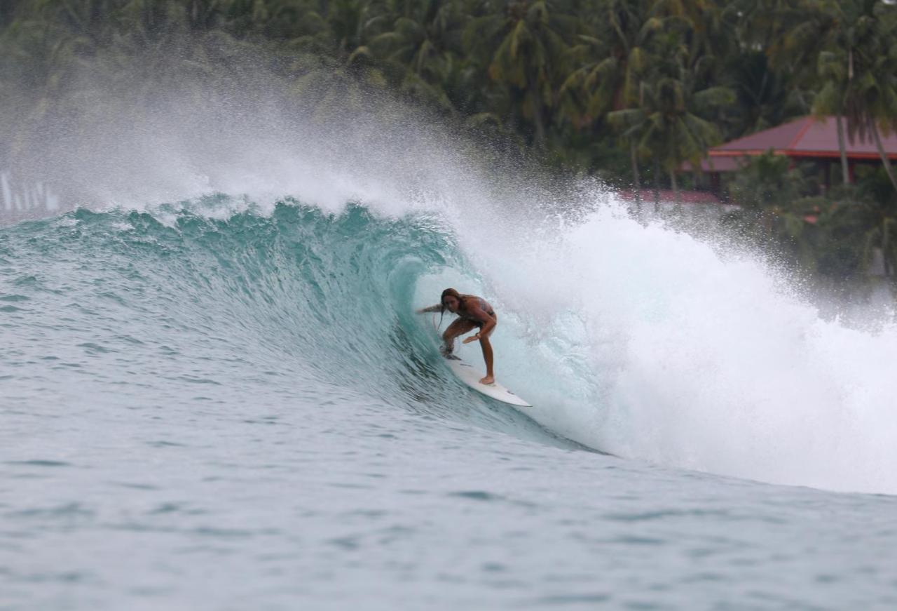 Oseda Nias Surf House Hilibotodane Exterior foto